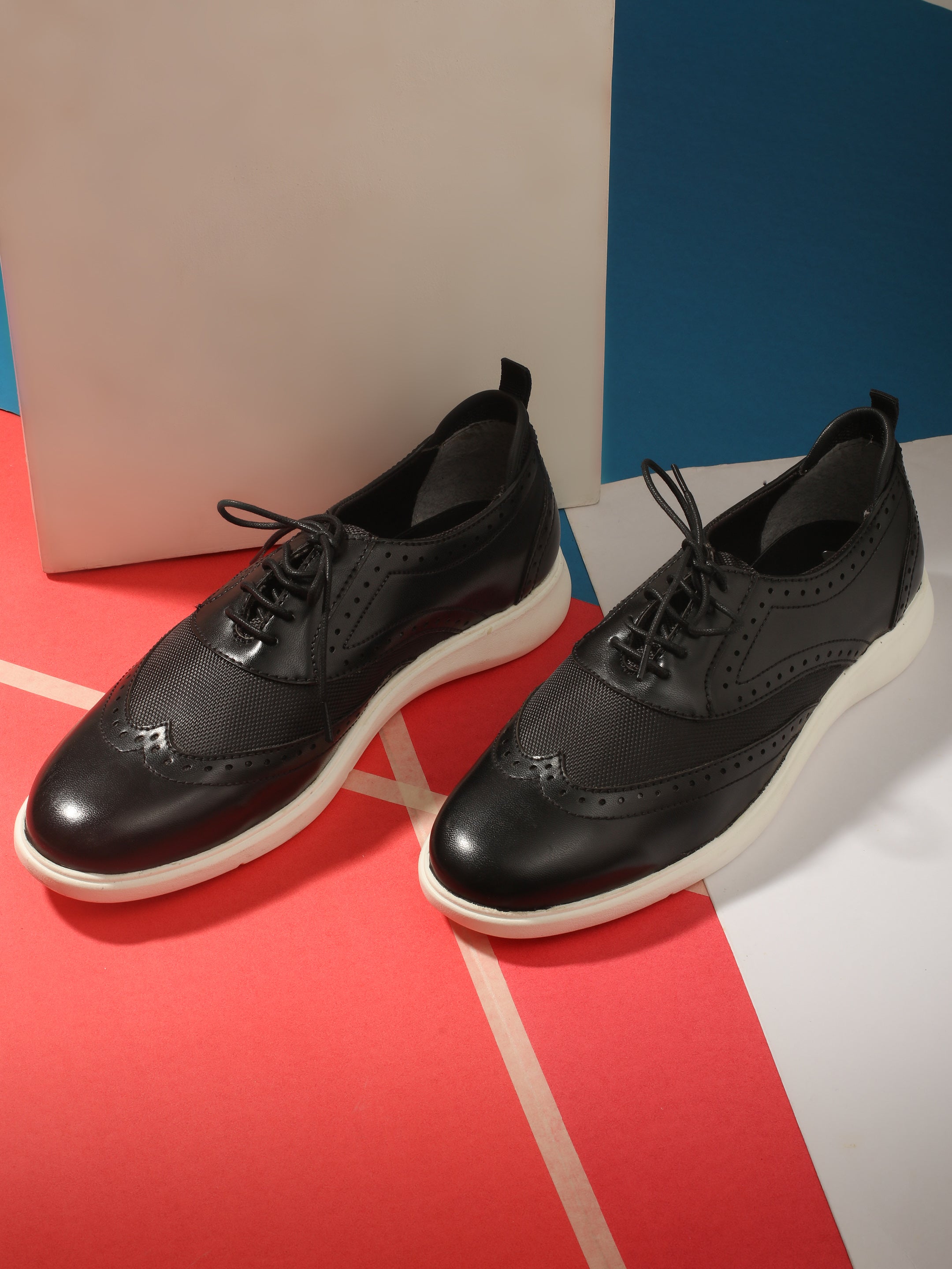 Impakto Men Casual Shoe EG5001