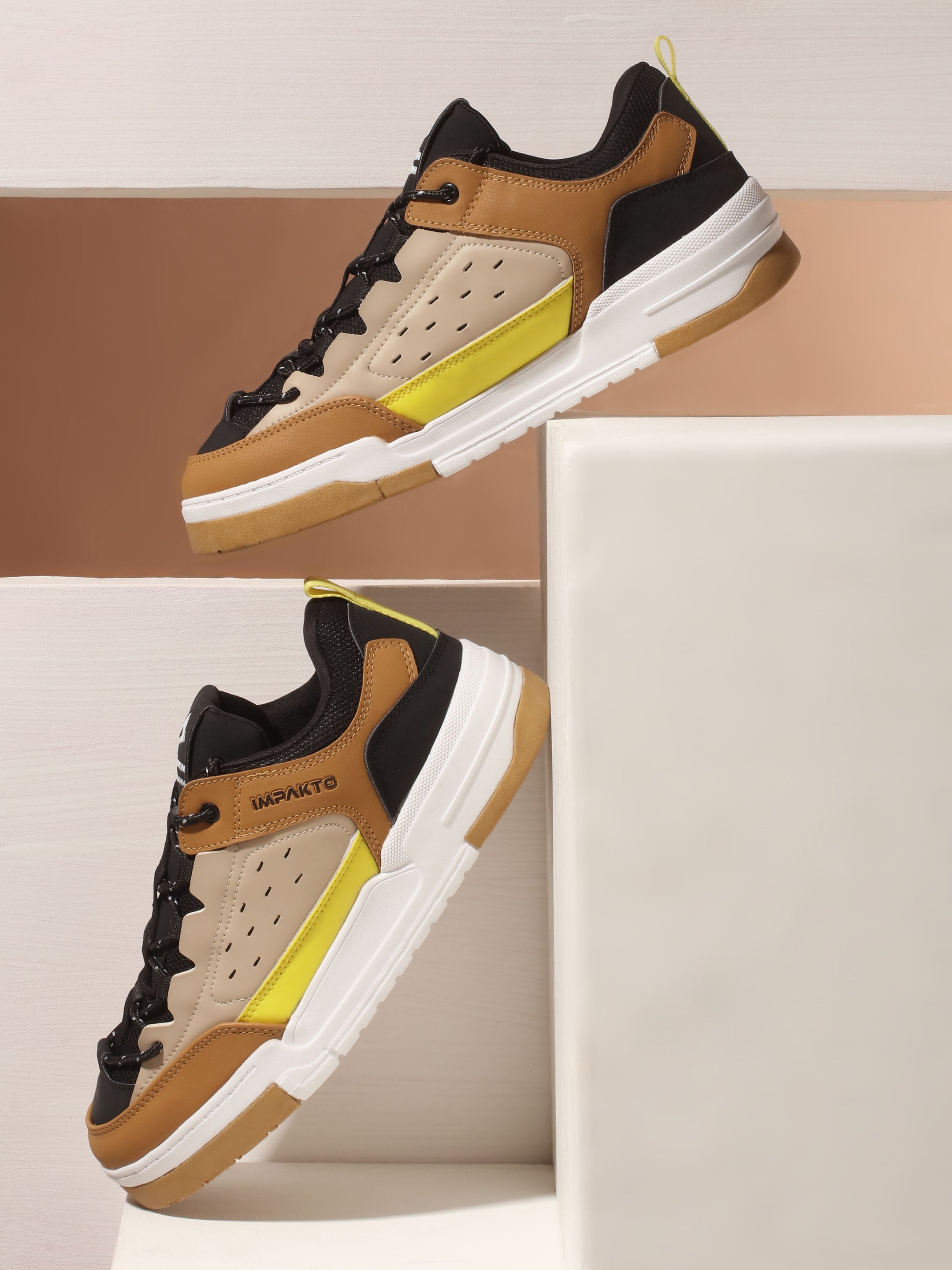 Impakto Men's Trendy Casual Sneaker