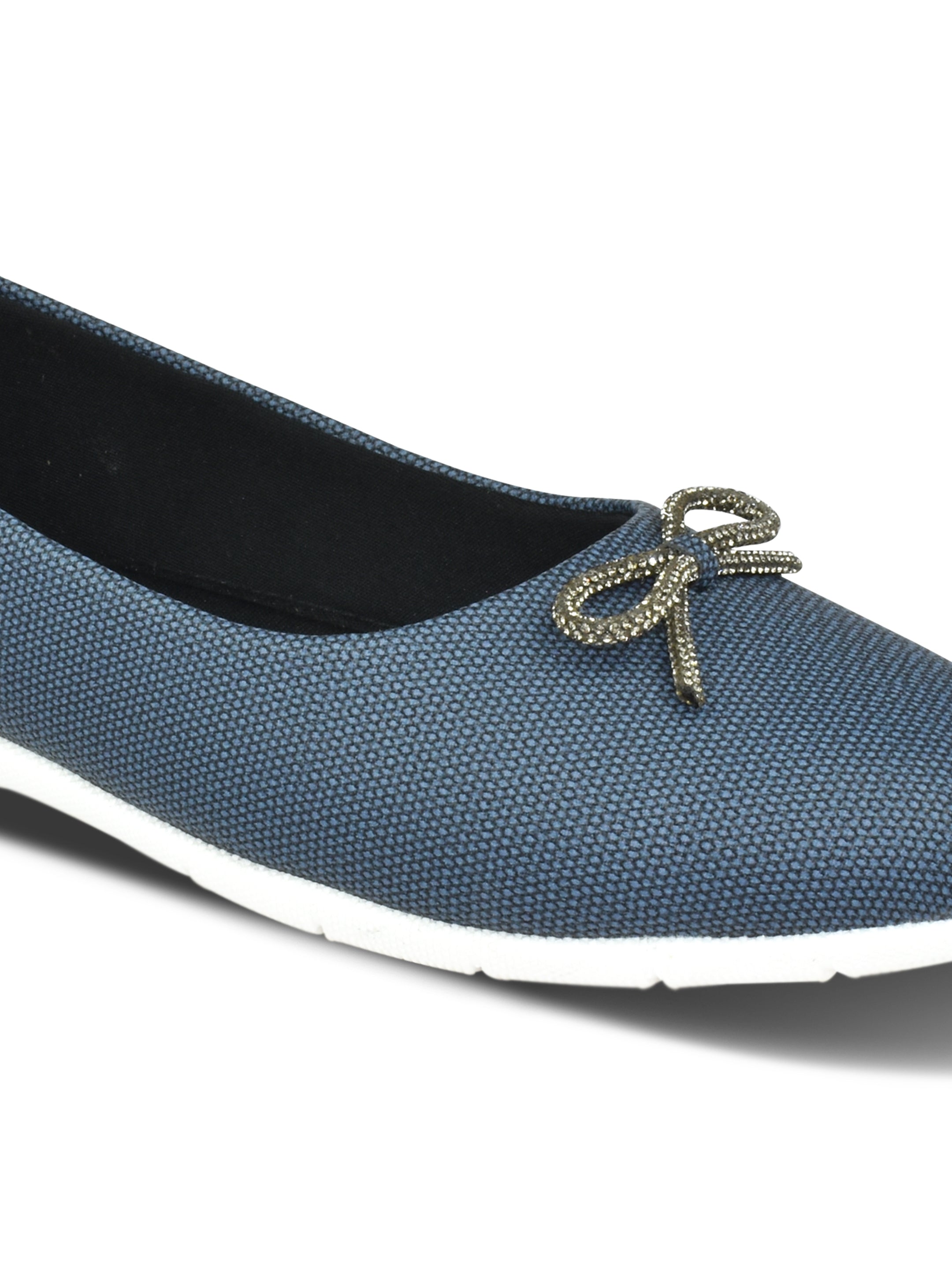 Ajanta Comfortable Stylish Light Weight Casual Solid Slip-On Bellies For Women EL5024