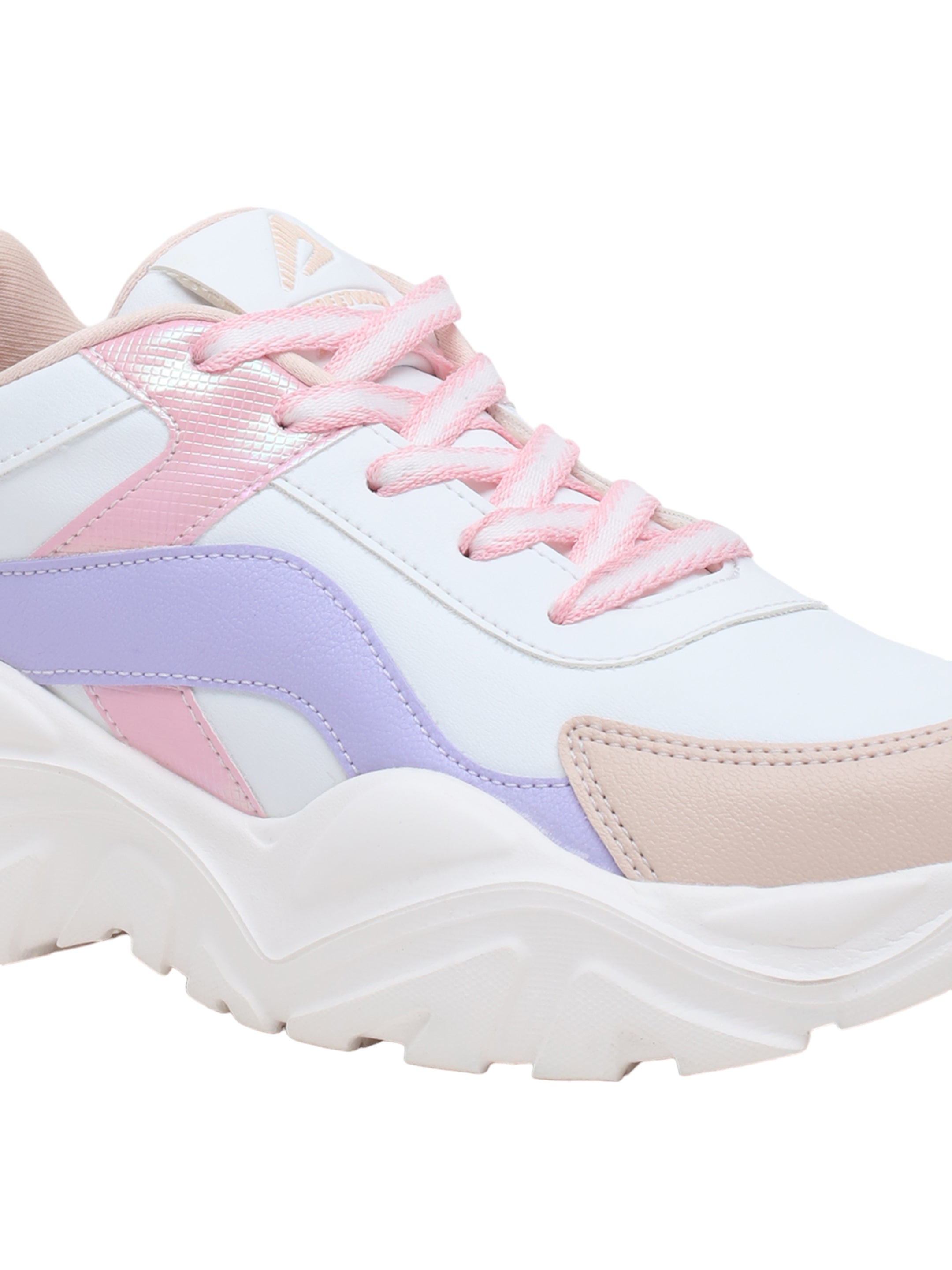 Impakto Women’s Trendy Casual Sneaker