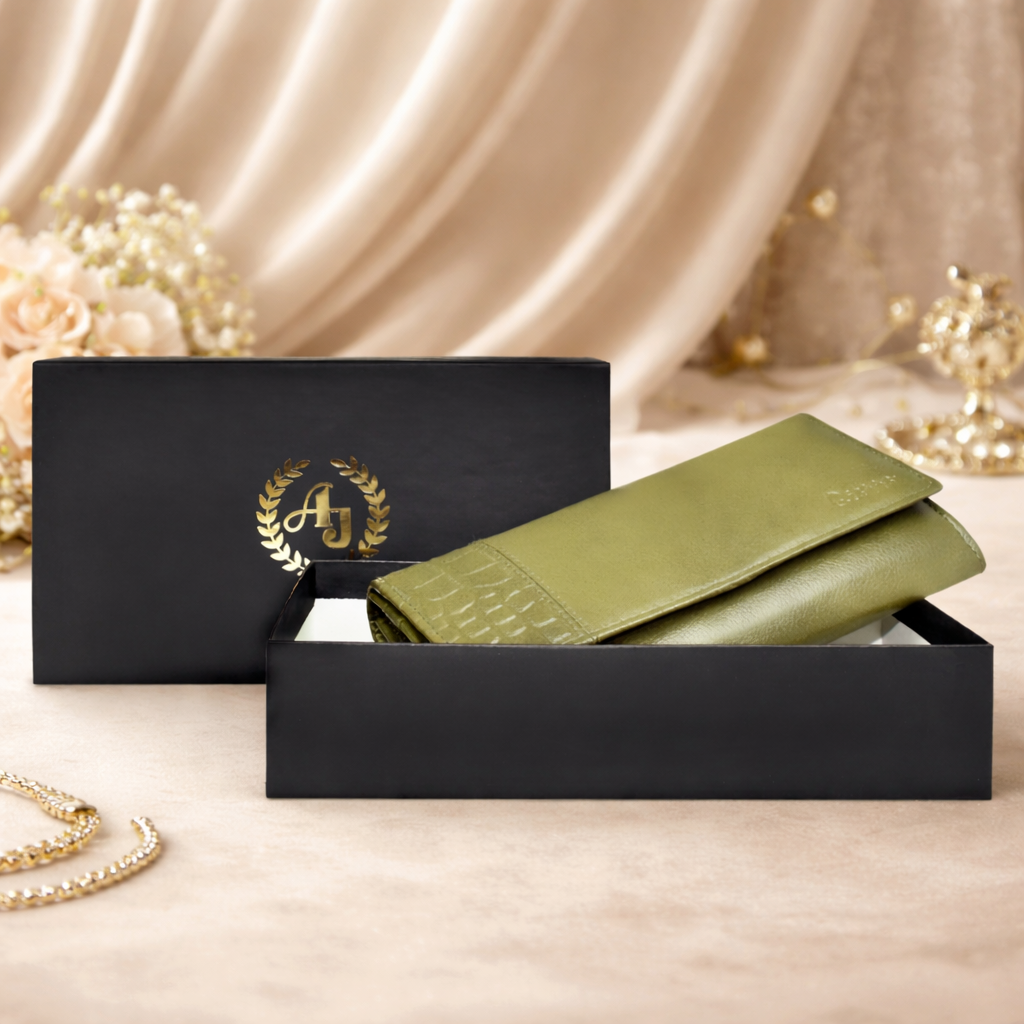 Ajanta Women’s Leather Wallet – Elegant & Compact Premium Accessory