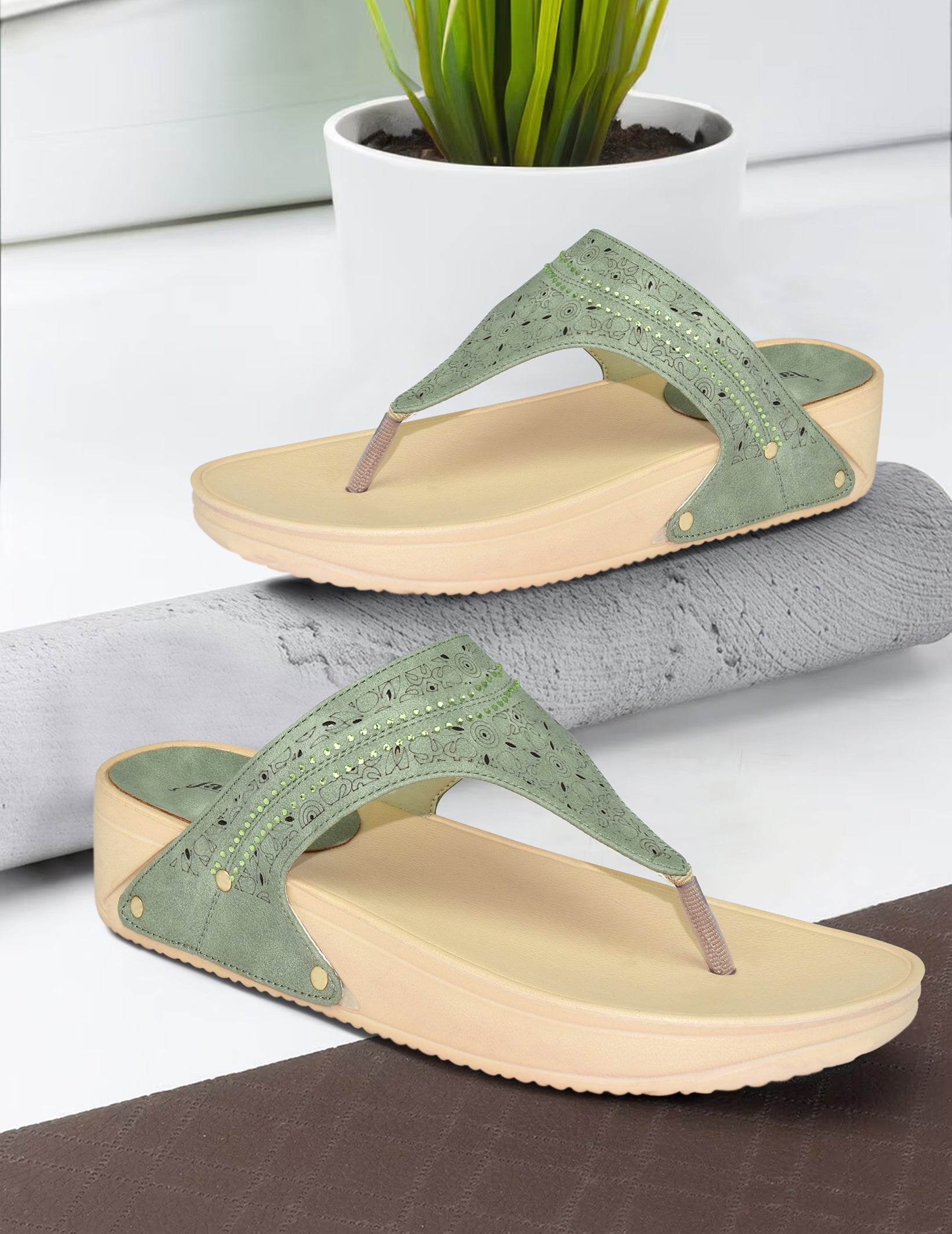 Ajanta Women's Stylish Trendy Lightweight Sandal