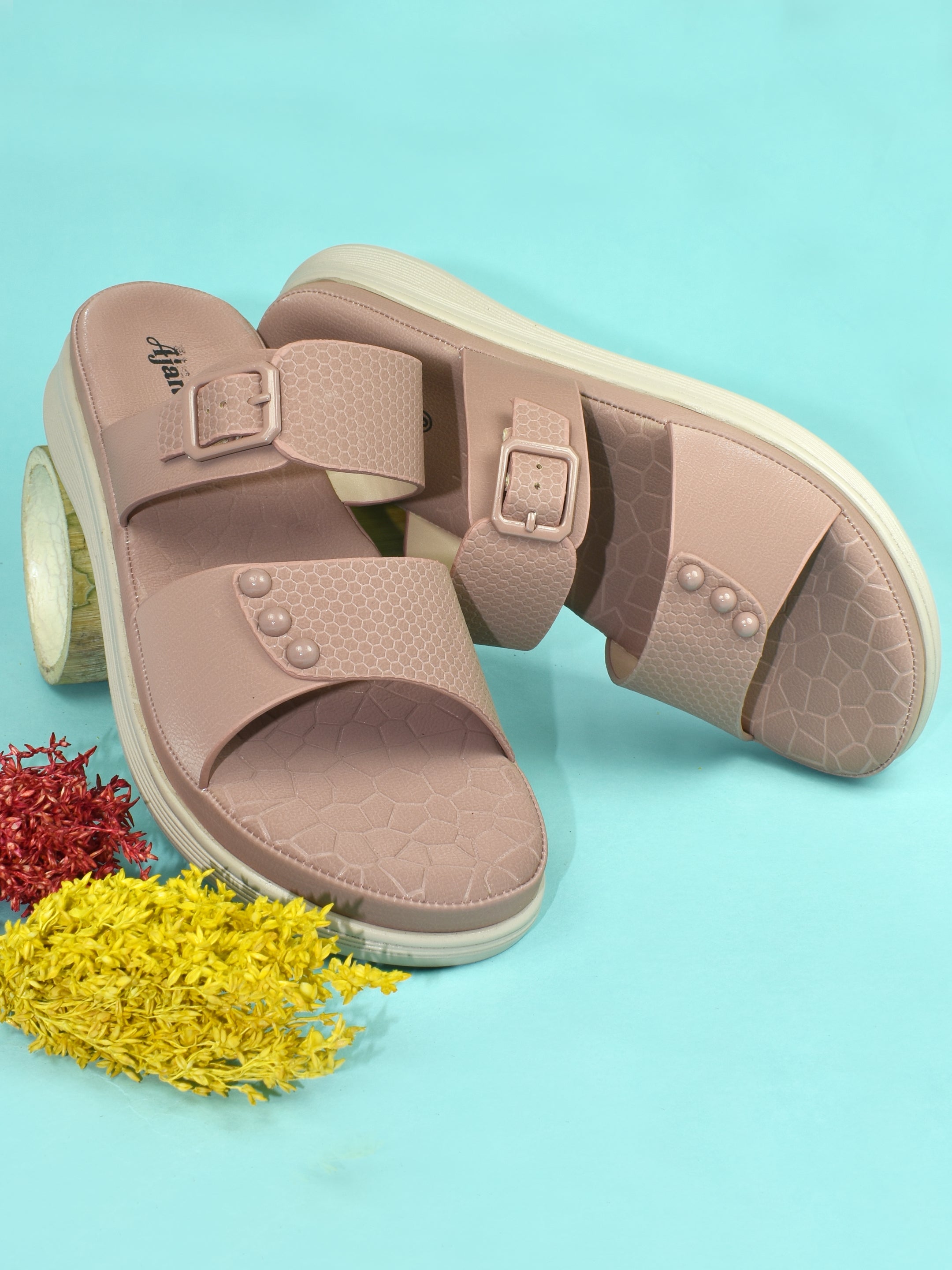 Ajanta Women Sandal / Anti-Skid Sole & Cushioned Comfort / Stylish & Lightweight  EL3001