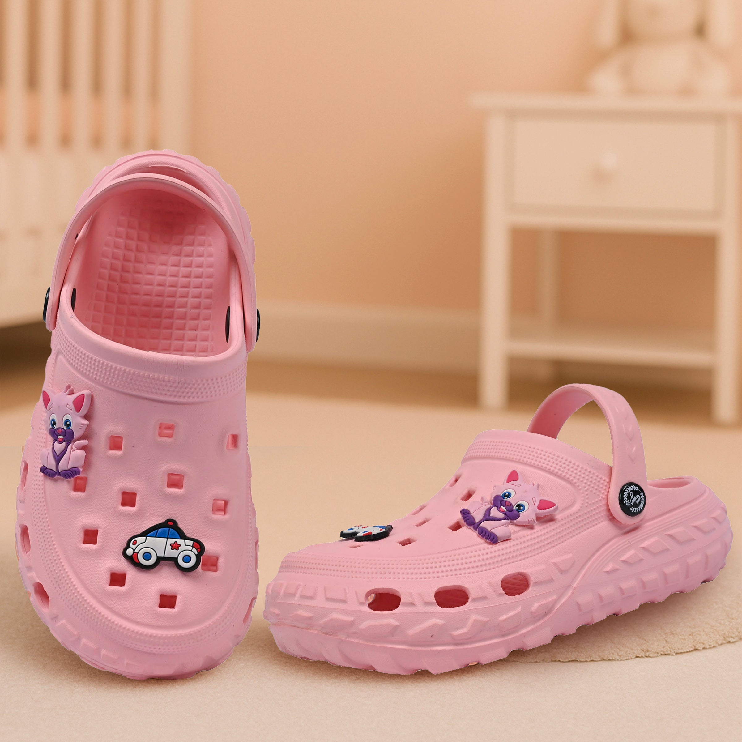 Impakto Chunky Tyre Girls' Baby Pink Crocs - FT4018