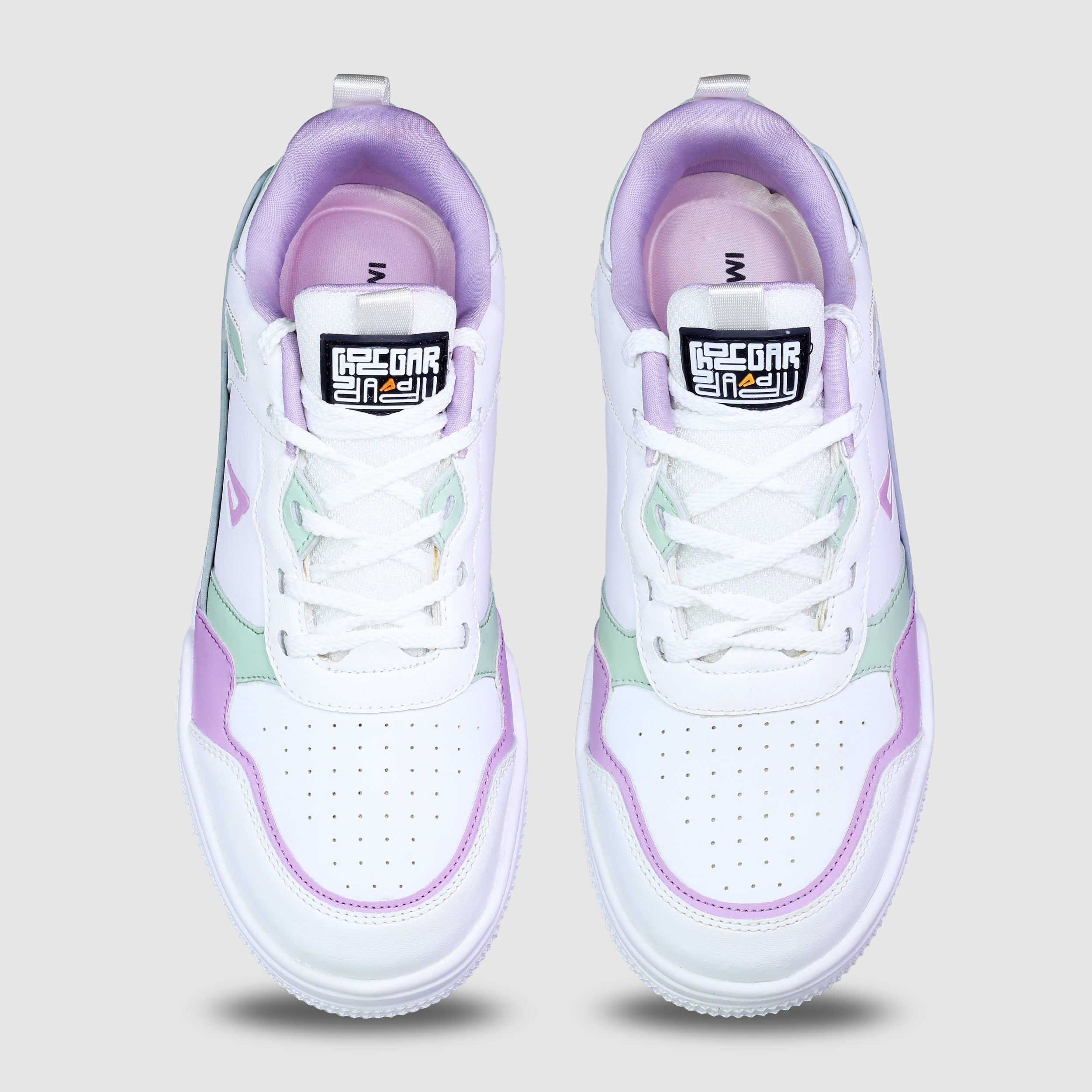 Impakto Shoegardaddy Women's Peach Sneakers - AS4108