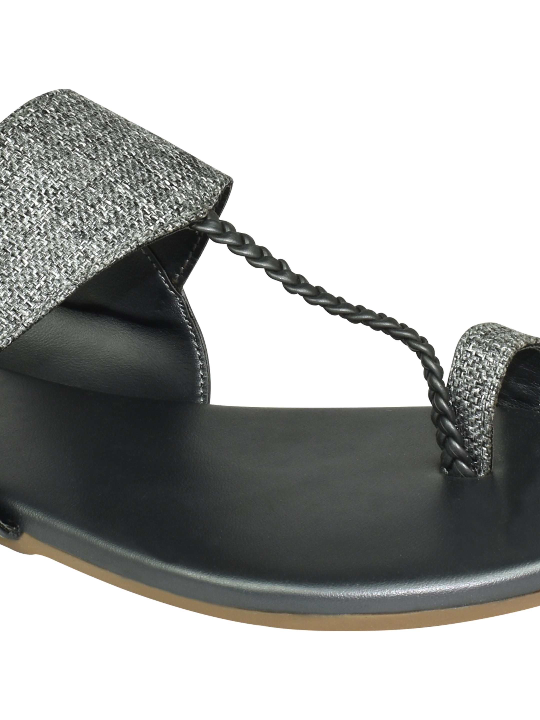 Ajanta Women’s One-Toe Flat Sandals