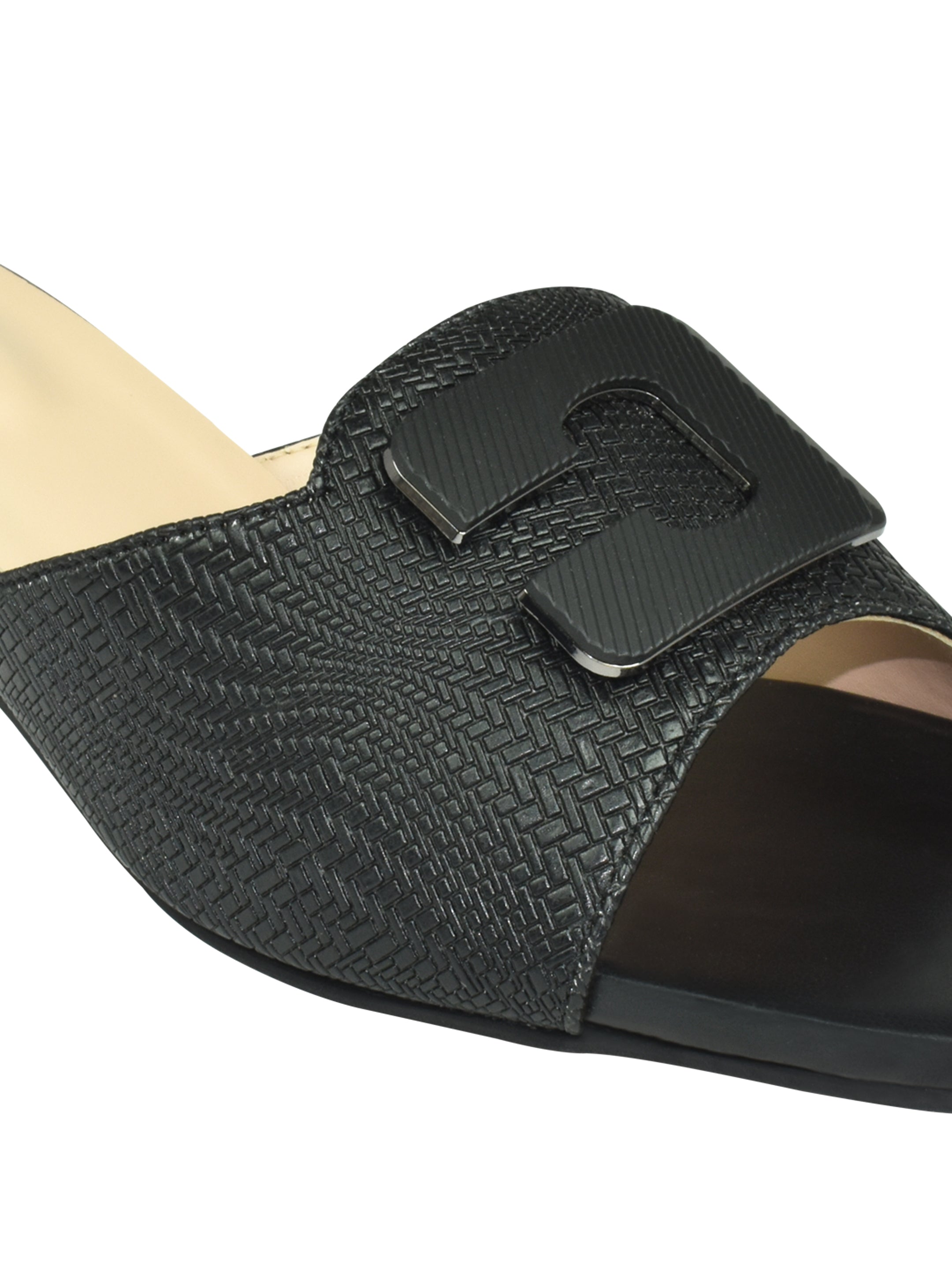 Ajanta Women’s Sandals / Lightweight, Durable & Perfect for Casual Use / Slip-On Sandals EL3013