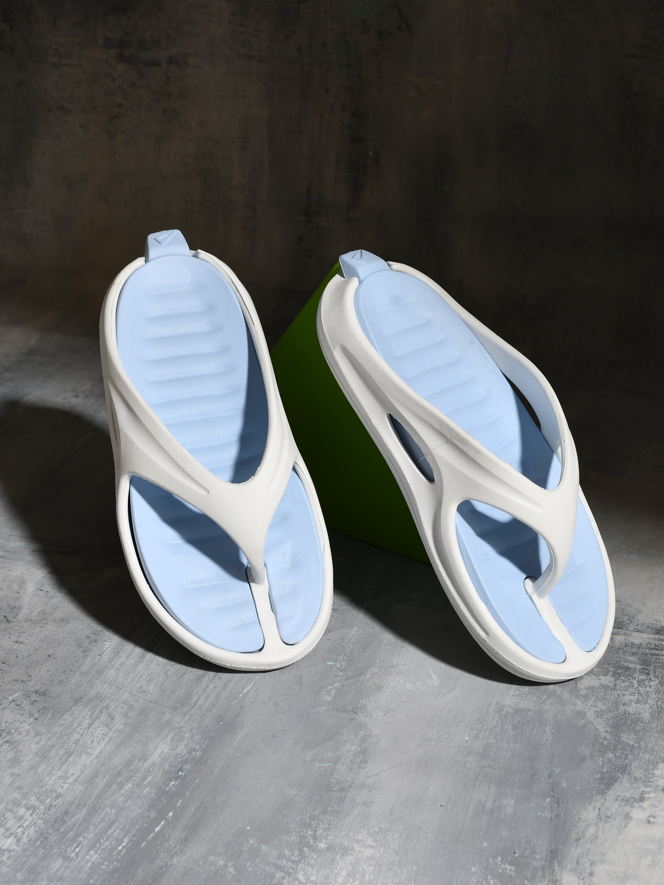 Impakto Orion Bare-Midfoot Slipper For Men With EVA Sole FT3076