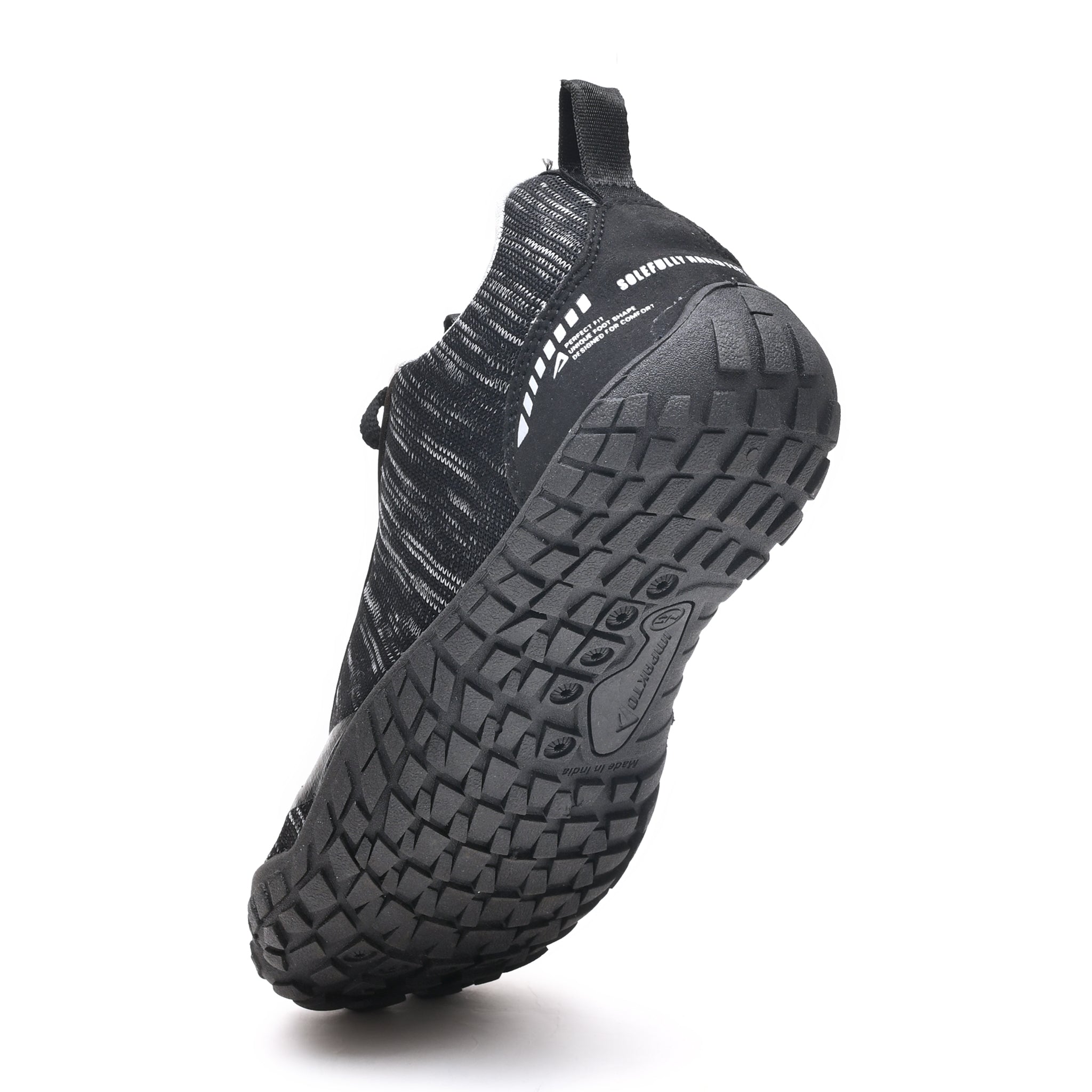 Impakto Barefoot Rooted Men Black Gym Shoes AS3196