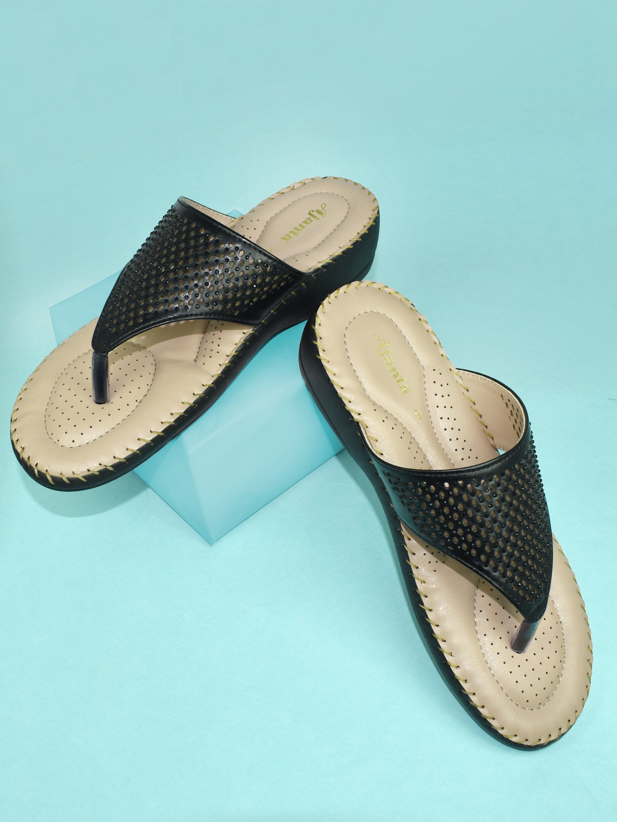Ajanta Women Flat Sandal /  Stylish & Comfortable Sandal / Perfect for Daily Use & Outdoor Comfort EL1003