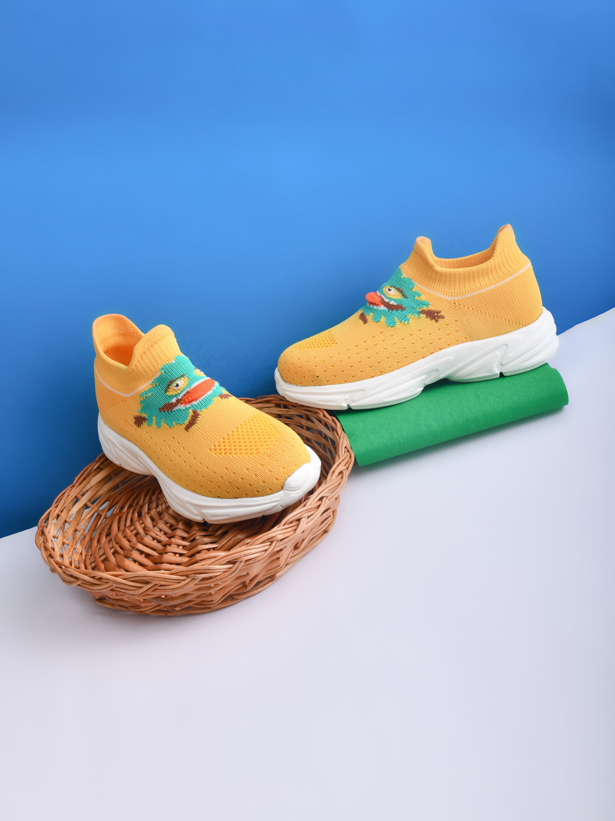 Ajanta Kid Sports Shoe EK2002