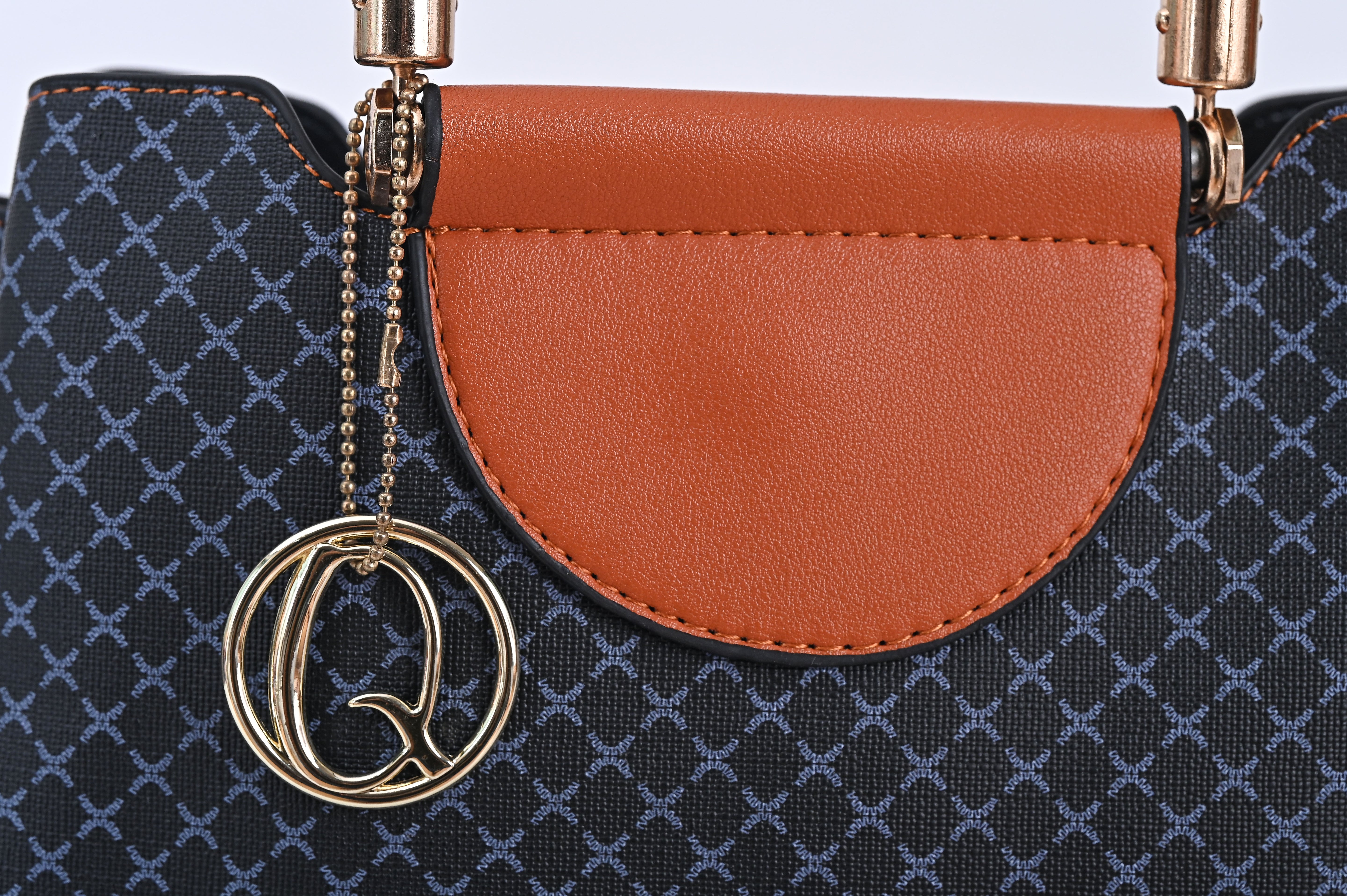 QIARRA Women's Tan bag, Small Satchel Bag- Stylish, Casual, Daily Handbag, Purse For Women VB8062