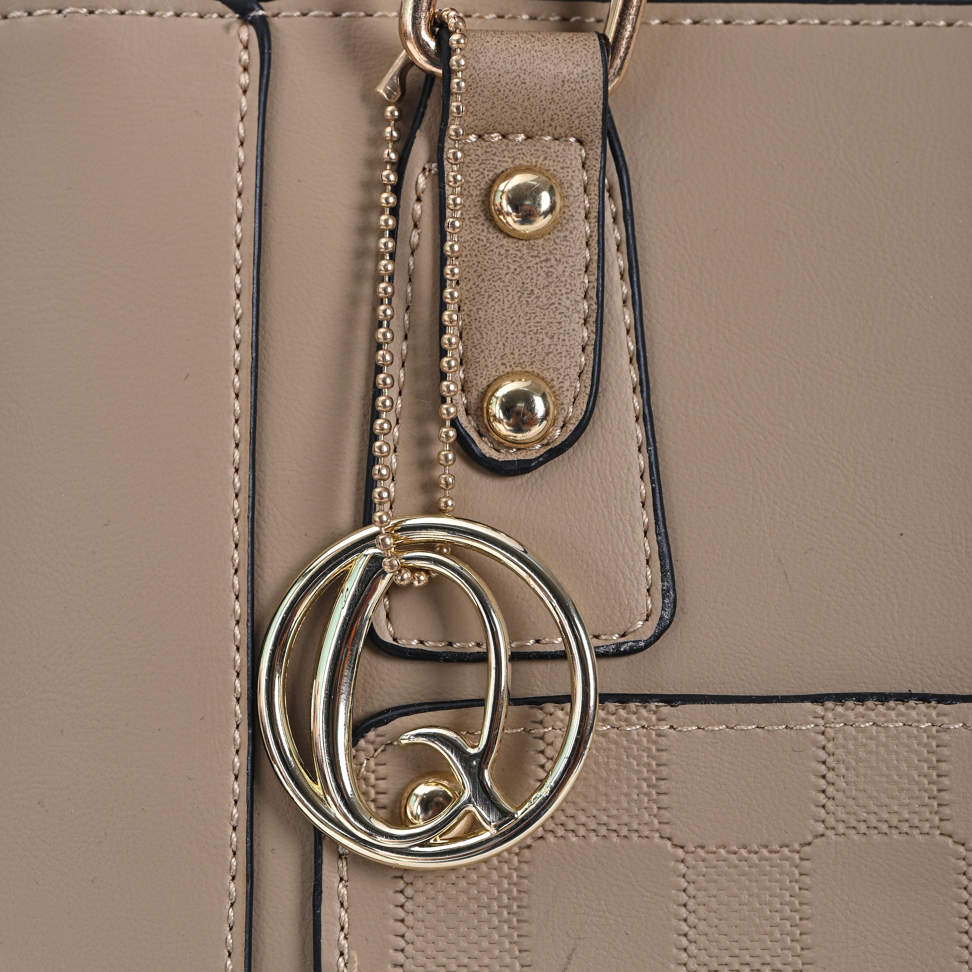 QIARRA Women's Beige Small Satchel Bag- Stylish,Casual,Daily Handbag, Purse For Women VB8082