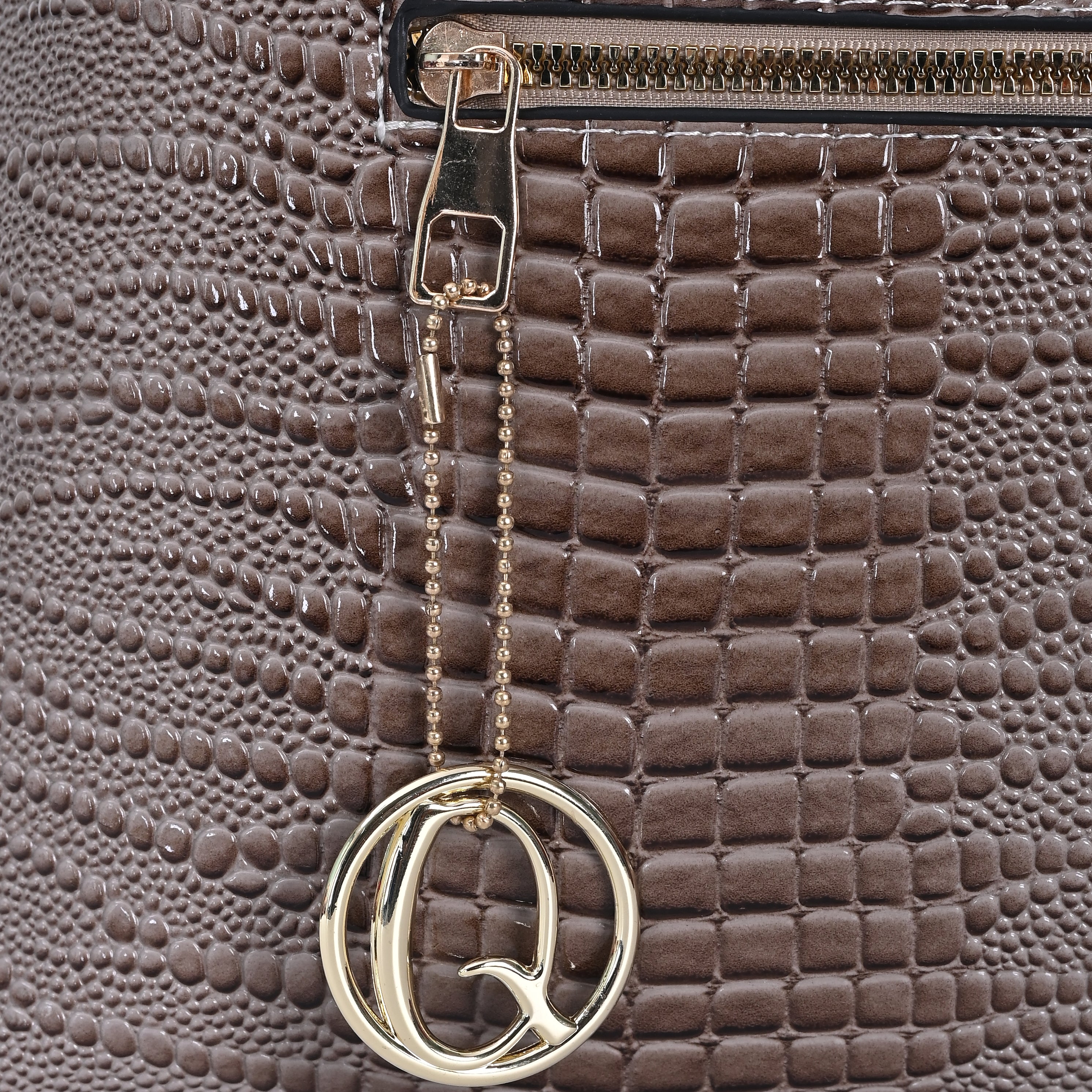 QIARRA Women Wood Brown Premium Clutch Handbag, Soft & Secure Style Handbag for Women VB8090