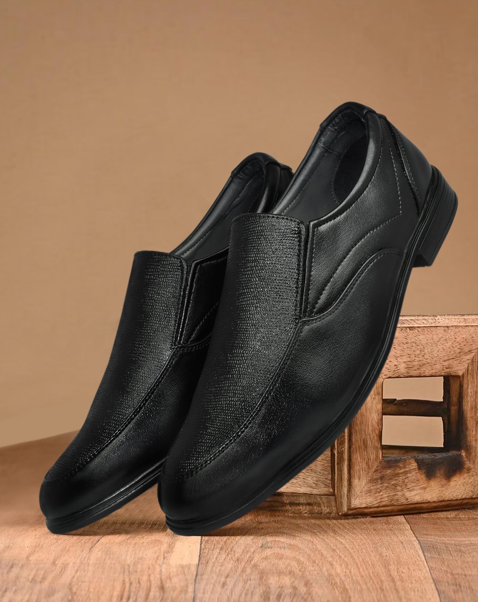 Ajanta Men's Elevate Your Style with Comfort and Elegance,Lace-Up Stylish,Perfect for Formal Wear, Business & Parties EG4005