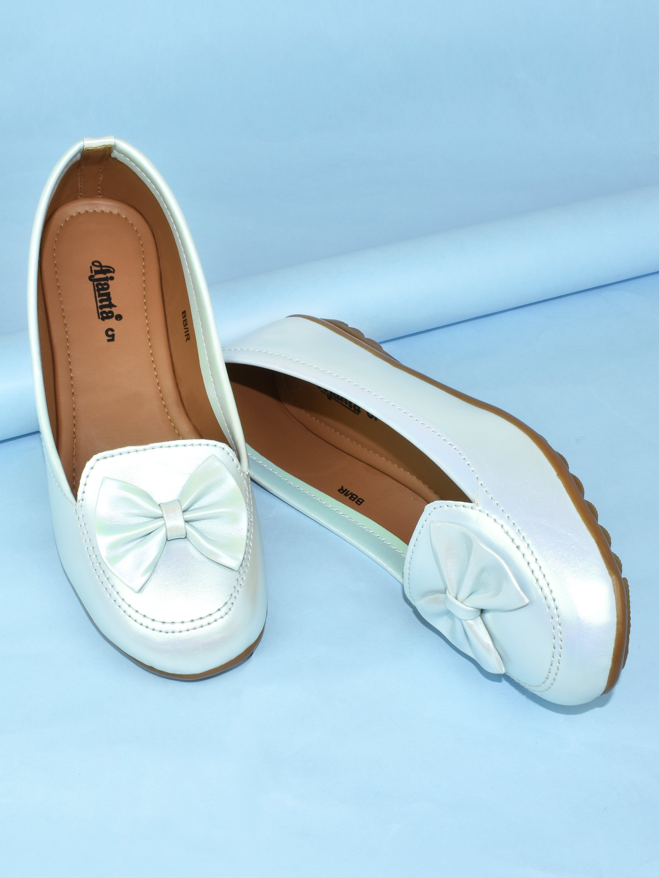 white belly shoes for kid girl​