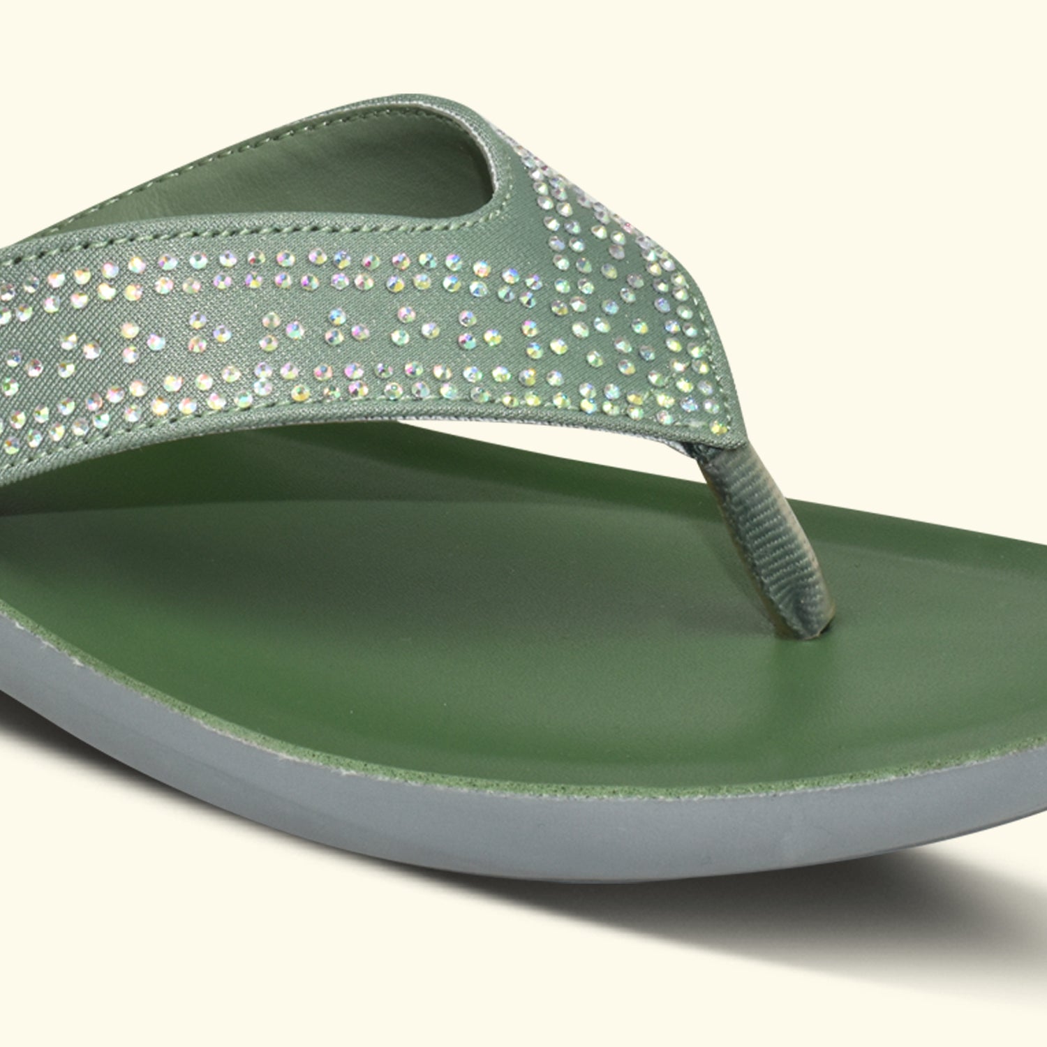 AJANTA Comfortable Flat Fashion Slip-on Slipper for Women EL1014