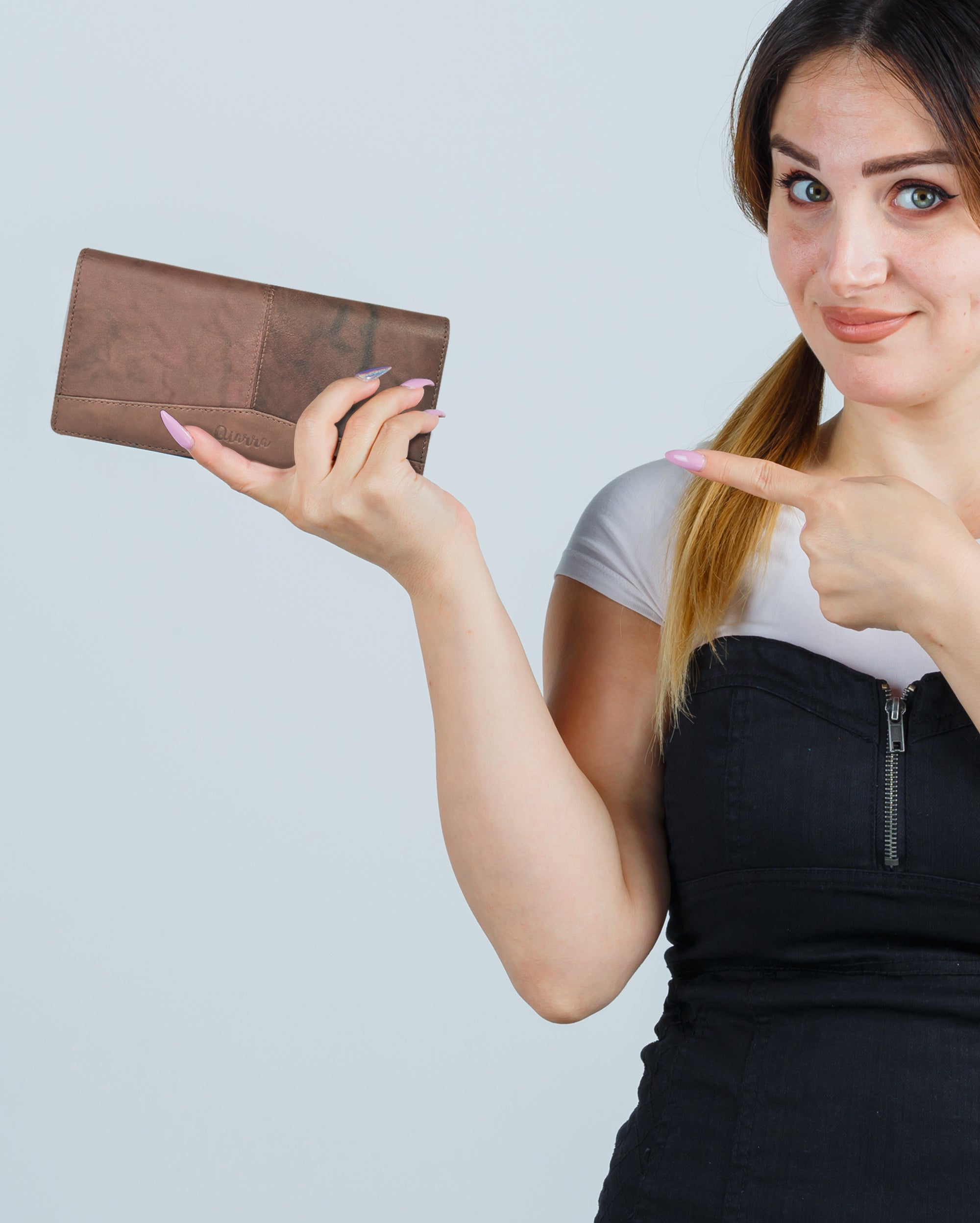 Ajanta Genuine Leather Trendy Hand Wallet Clutch for Women