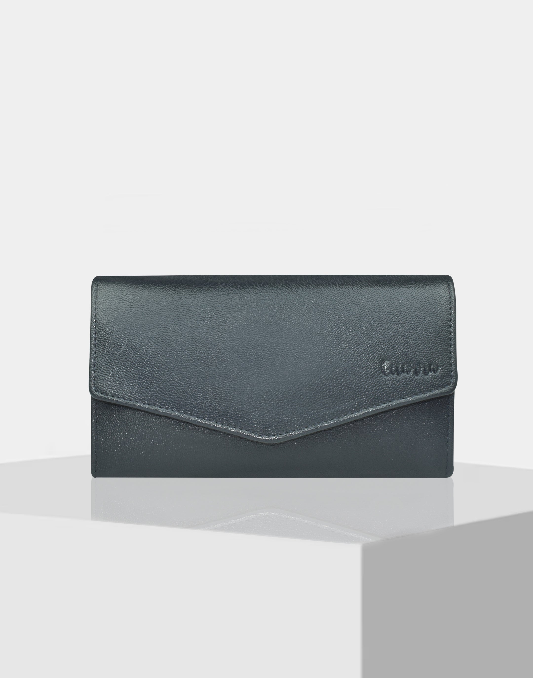 Ajanta Leather Wallet for Women – Elegant & Practical Daily Use Accessory