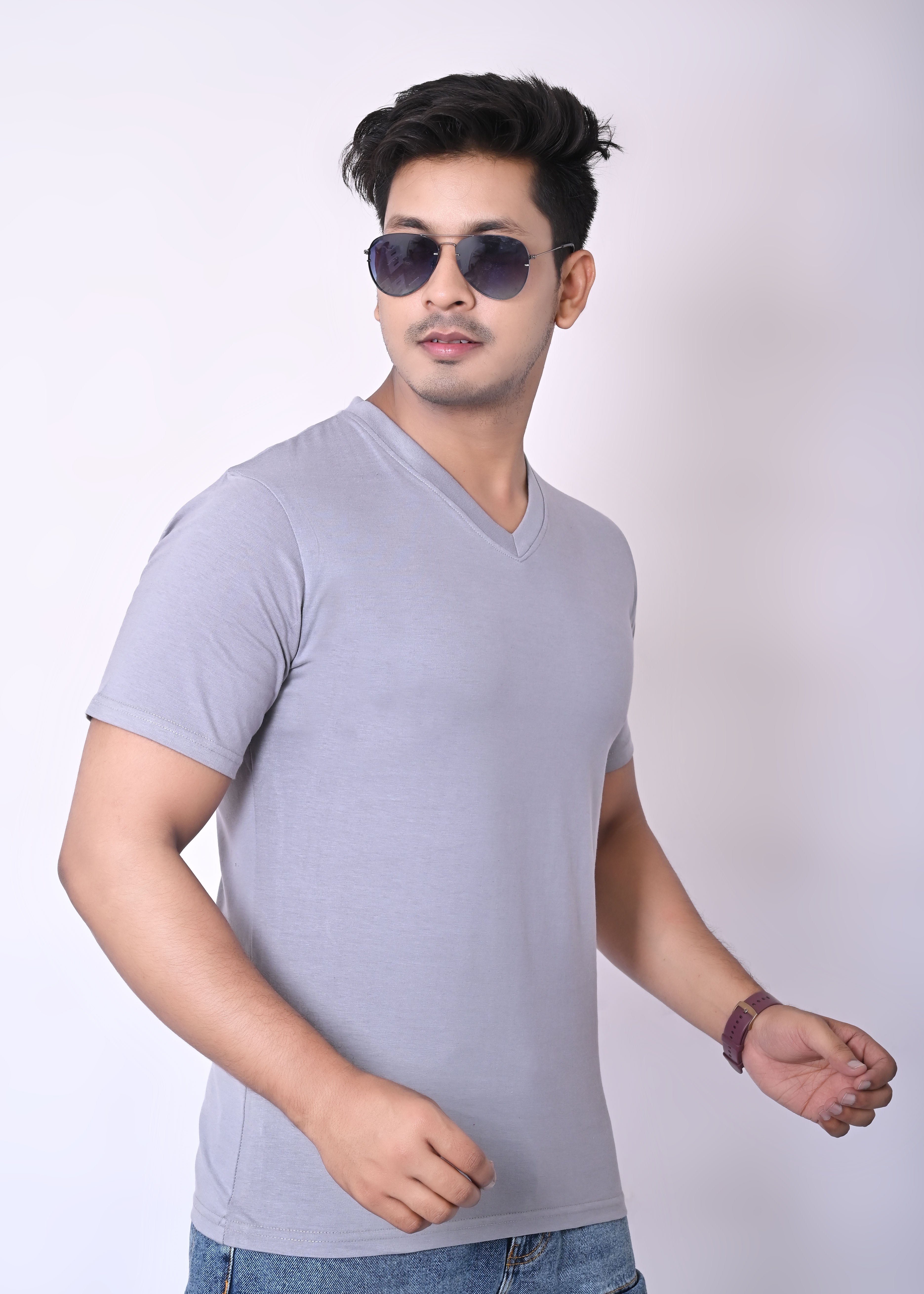 IMPERIO Men Grey Solid V-Neck T-Shirt | Pure Cotton, Casual Fit VN5015