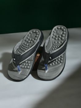 Impakto Acu ease Men Grey Sandal FT3042
